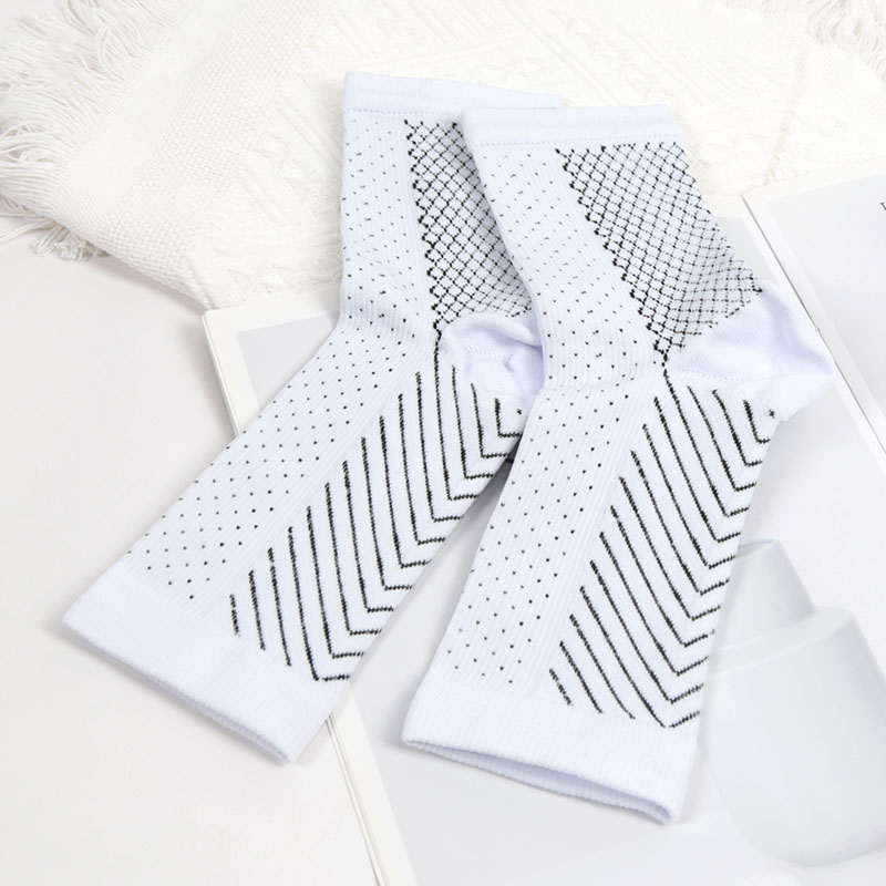 جوارب ضغط للدعم المفصلي للكاحل - مراجعة Ankle Brace Sock وسعره