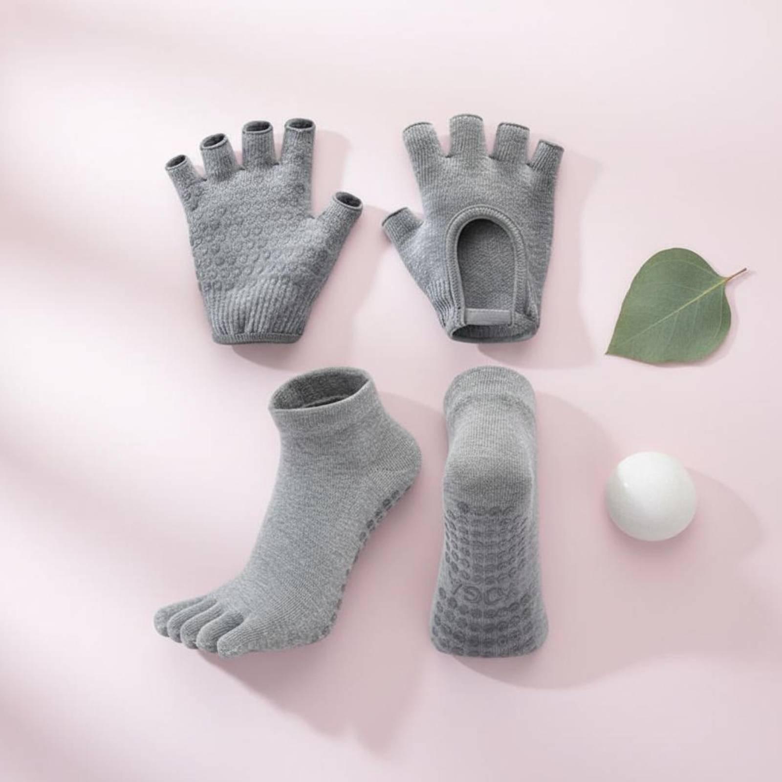 جوارب بيلاتس للنساء مضادة للان - مراجعة Grip Sock Yoga وسعره