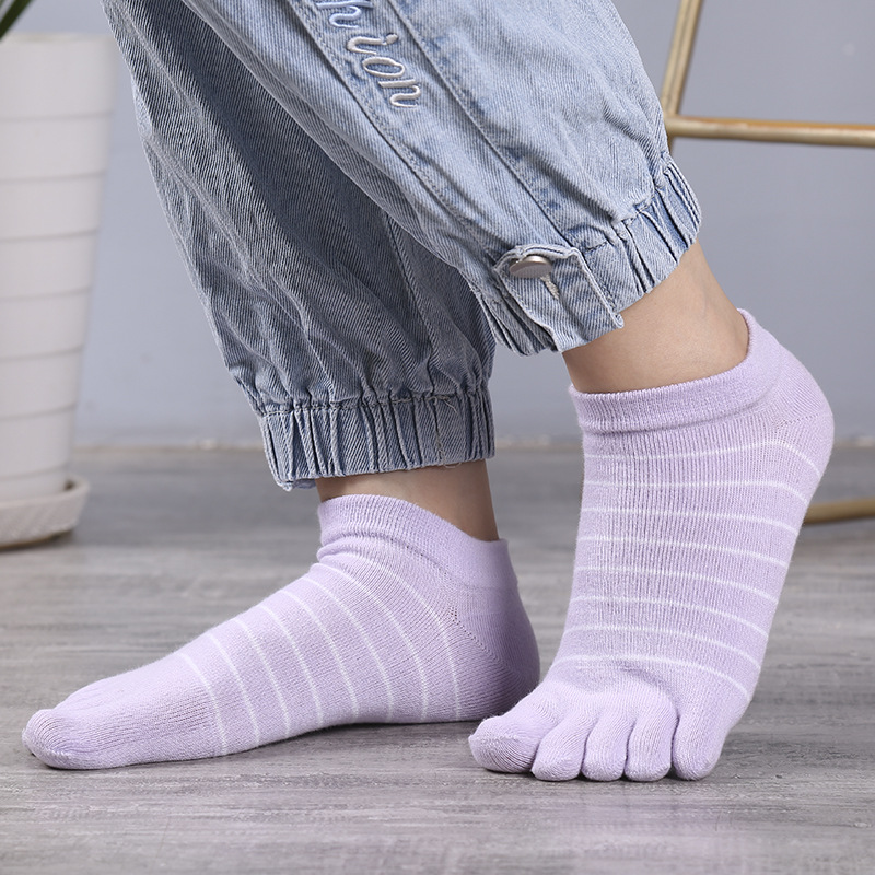 1/5 أزواج من الجوارب النسائية  - مراجعة Ankle Sock Low Cut وسعره
