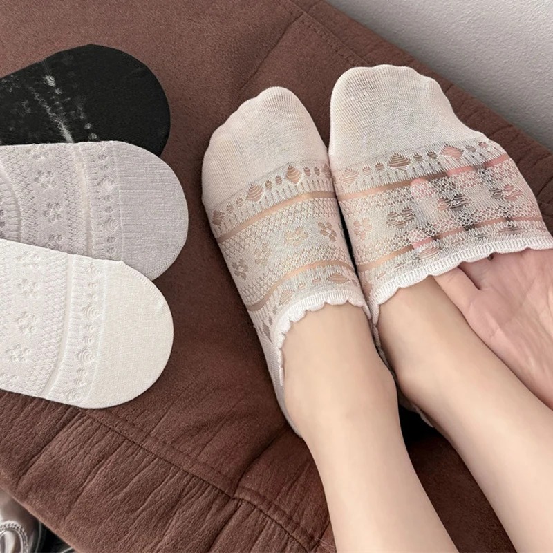 جوارب باليه نسائية من الدانتيل - مراجعة Invisibility Sock Loafer وسعره