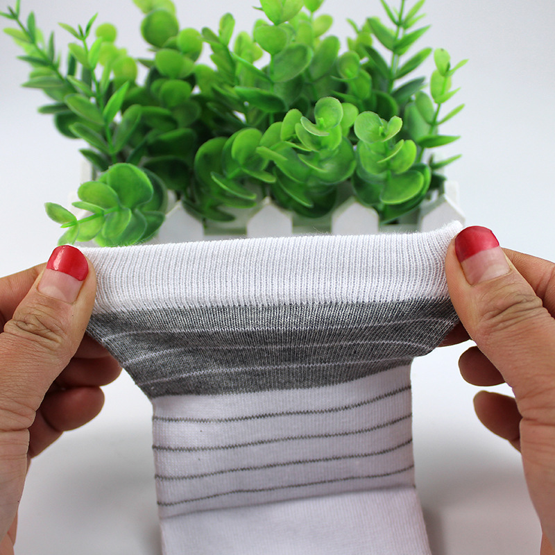 3/5 أزواج من جوارب الرجال ذات  - مراجعة Toe Sock Split وسعره