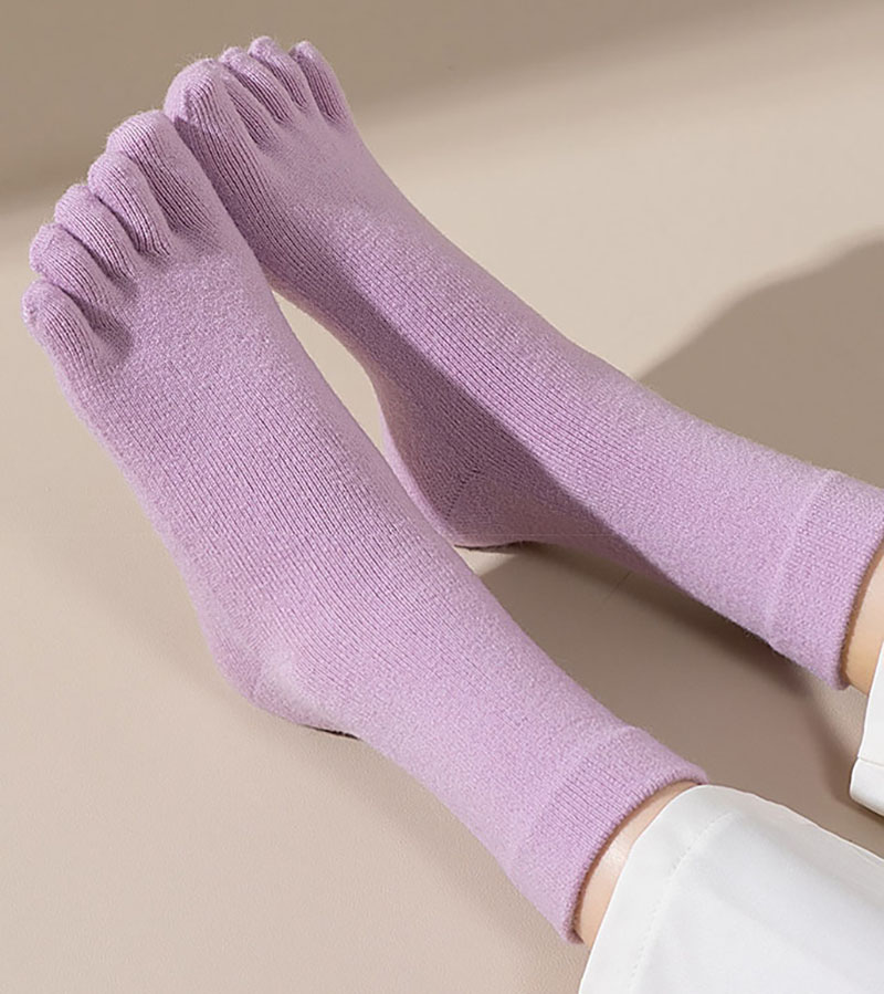 جوارب كشمير سميكة للخريف والشت - مراجعة Toe Sock Split وسعره